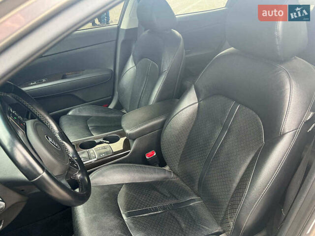 Серый Киа Оптима, объемом двигателя 2.4 л и пробегом 190 тыс. км за 12090 $, фото 17 на Automoto.ua