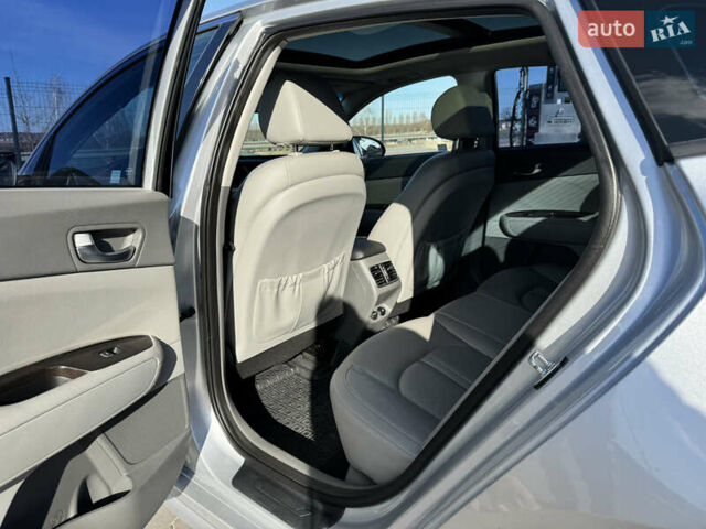 Серый Киа Оптима, объемом двигателя 2.36 л и пробегом 180 тыс. км за 11500 $, фото 35 на Automoto.ua