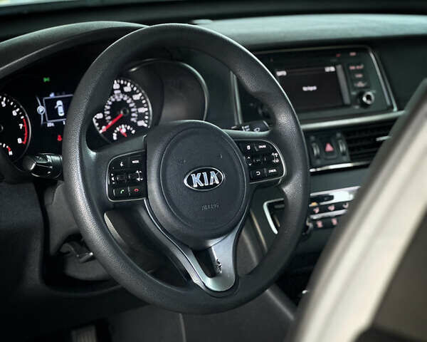 Серый Киа Оптима, объемом двигателя 2.4 л и пробегом 177 тыс. км за 10800 $, фото 36 на Automoto.ua