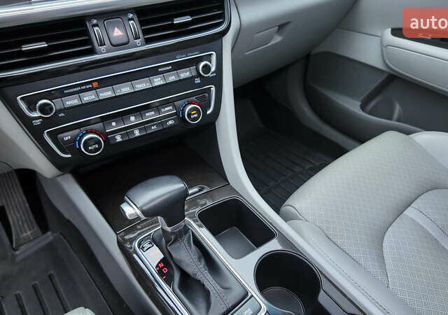 Серый Киа Оптима, объемом двигателя 2.4 л и пробегом 121 тыс. км за 12490 $, фото 17 на Automoto.ua