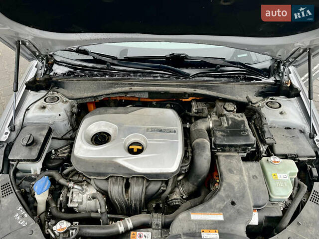 Сірий Кіа Оптіма, об'ємом двигуна 2 л та пробігом 168 тис. км за 11200 $, фото 16 на Automoto.ua