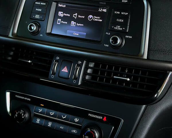 Серый Киа Оптима, объемом двигателя 2.4 л и пробегом 177 тыс. км за 10800 $, фото 58 на Automoto.ua