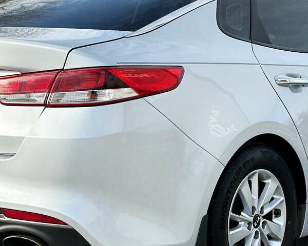 Серый Киа Оптима, объемом двигателя 2.4 л и пробегом 177 тыс. км за 10800 $, фото 13 на Automoto.ua