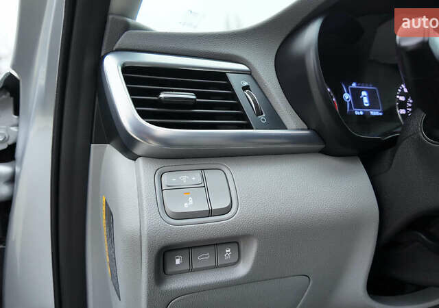 Серый Киа Оптима, объемом двигателя 2.4 л и пробегом 121 тыс. км за 12490 $, фото 16 на Automoto.ua