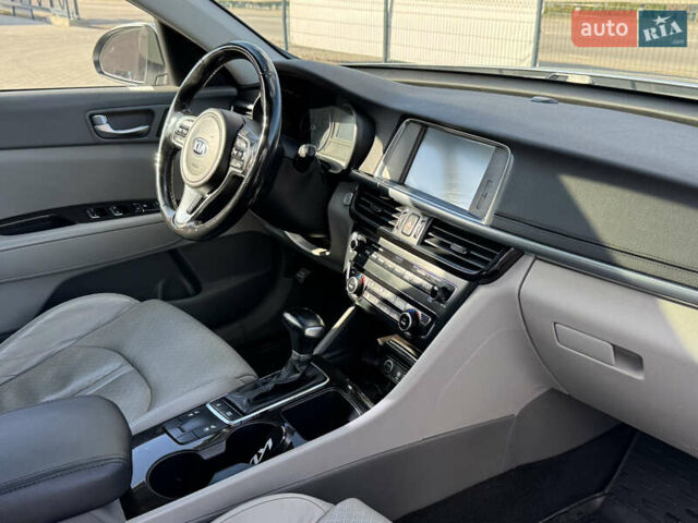 Серый Киа Оптима, объемом двигателя 2.36 л и пробегом 180 тыс. км за 11500 $, фото 32 на Automoto.ua