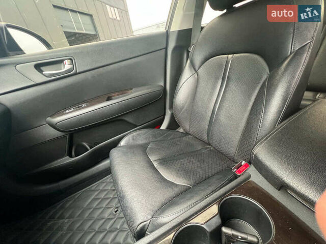 Серый Киа Оптима, объемом двигателя 2.4 л и пробегом 190 тыс. км за 12090 $, фото 27 на Automoto.ua