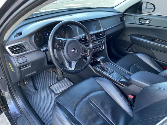 Серый Киа Оптима, объемом двигателя 2 л и пробегом 380 тыс. км за 13900 $, фото 8 на Automoto.ua