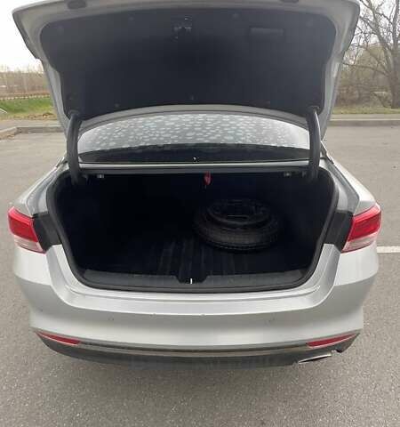 Серый Киа Оптима, объемом двигателя 2.36 л и пробегом 183 тыс. км за 8800 $, фото 9 на Automoto.ua