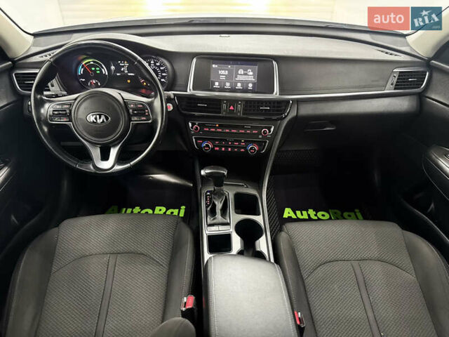 Серый Киа Оптима, объемом двигателя 2 л и пробегом 95 тыс. км за 17900 $, фото 6 на Automoto.ua
