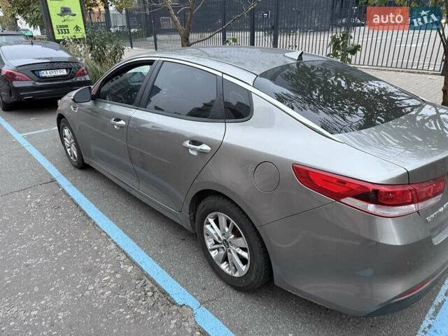 Серый Киа Оптима, объемом двигателя 2.36 л и пробегом 101 тыс. км за 9500 $, фото 3 на Automoto.ua