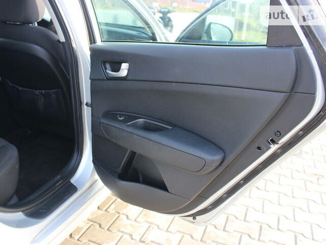 Серый Киа Оптима, объемом двигателя 2.4 л и пробегом 128 тыс. км за 11950 $, фото 29 на Automoto.ua