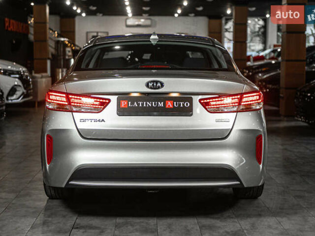 Сірий Кіа Оптіма, об'ємом двигуна 2 л та пробігом 70 тис. км за 16900 $, фото 24 на Automoto.ua