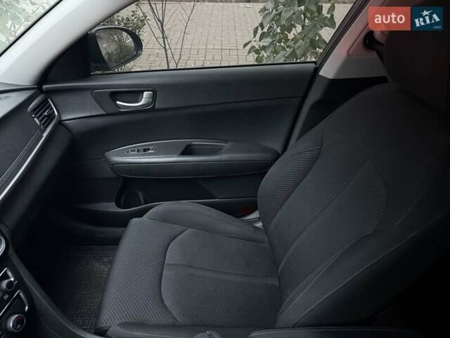 Серый Киа Оптима, объемом двигателя 2.36 л и пробегом 101 тыс. км за 9900 $, фото 24 на Automoto.ua