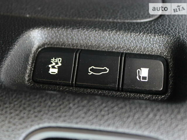 Серый Киа Оптима, объемом двигателя 2.4 л и пробегом 128 тыс. км за 11950 $, фото 67 на Automoto.ua