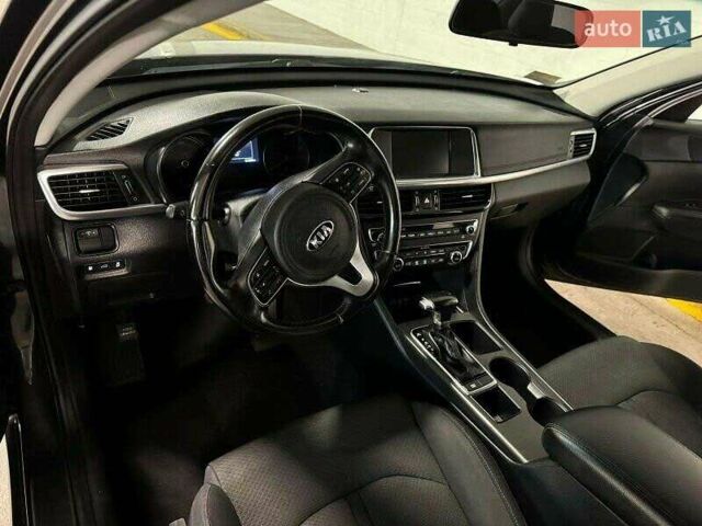 Сірий Кіа Оптіма, об'ємом двигуна 2 л та пробігом 88 тис. км за 2900 $, фото 6 на Automoto.ua