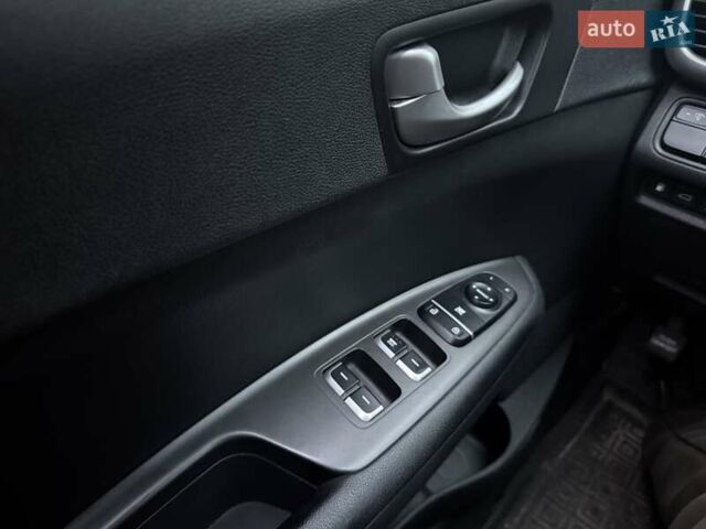 Серый Киа Оптима, объемом двигателя 2.36 л и пробегом 101 тыс. км за 9500 $, фото 13 на Automoto.ua