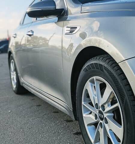 Серый Киа Оптима, объемом двигателя 2.4 л и пробегом 126 тыс. км за 11000 $, фото 4 на Automoto.ua