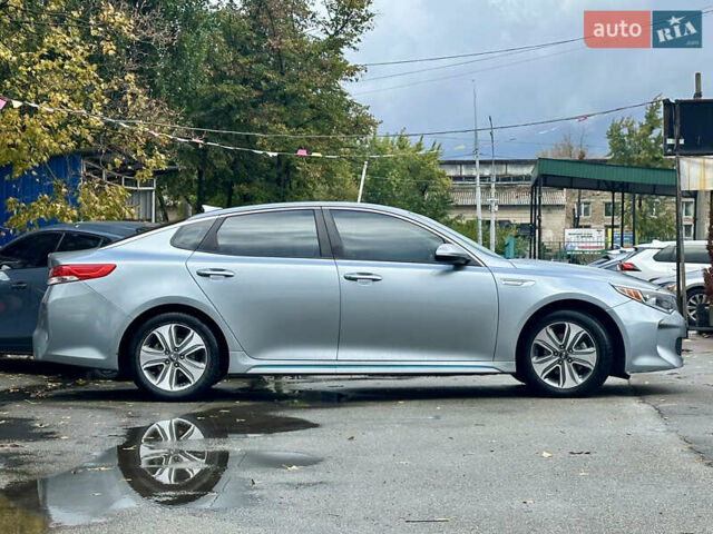 Серый Киа Оптима, объемом двигателя 2 л и пробегом 107 тыс. км за 16500 $, фото 5 на Automoto.ua