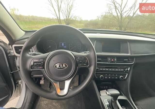 Серый Киа Оптима, объемом двигателя 2.36 л и пробегом 183 тыс. км за 8800 $, фото 11 на Automoto.ua