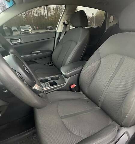 Серый Киа Оптима, объемом двигателя 2.36 л и пробегом 183 тыс. км за 8800 $, фото 12 на Automoto.ua