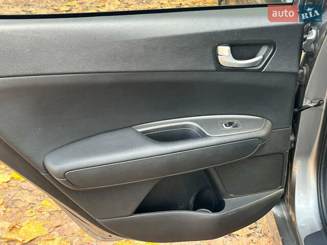 Серый Киа Оптима, объемом двигателя 2.4 л и пробегом 101 тыс. км за 10490 $, фото 24 на Automoto.ua