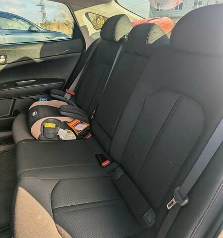 Серый Киа Оптима, объемом двигателя 2.4 л и пробегом 126 тыс. км за 11000 $, фото 17 на Automoto.ua