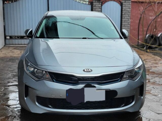 Сірий Кіа Оптіма, об'ємом двигуна 2 л та пробігом 107 тис. км за 15700 $, фото 1 на Automoto.ua