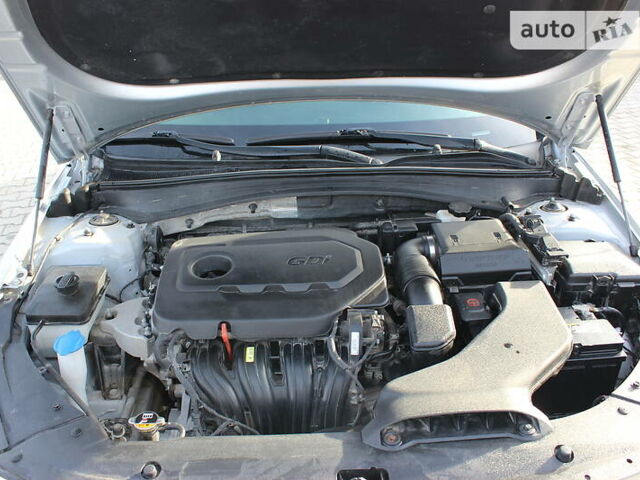 Серый Киа Оптима, объемом двигателя 2.4 л и пробегом 128 тыс. км за 11950 $, фото 117 на Automoto.ua