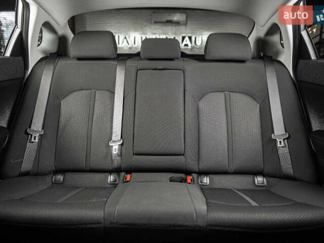 Сірий Кіа Оптіма, об'ємом двигуна 2 л та пробігом 70 тис. км за 16900 $, фото 35 на Automoto.ua