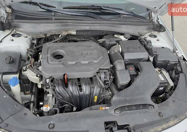 Серый Киа Оптима, объемом двигателя 2.36 л и пробегом 183 тыс. км за 8800 $, фото 7 на Automoto.ua