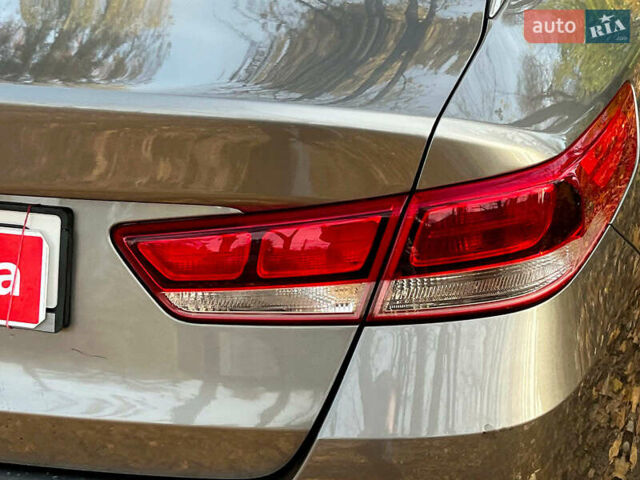 Серый Киа Оптима, объемом двигателя 2.4 л и пробегом 101 тыс. км за 10490 $, фото 10 на Automoto.ua