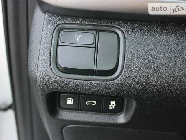 Серый Киа Оптима, объемом двигателя 2.4 л и пробегом 128 тыс. км за 11950 $, фото 65 на Automoto.ua