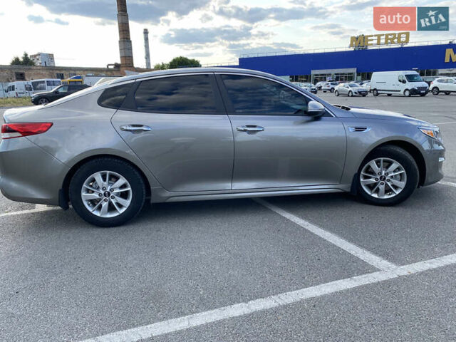 Сірий Кіа Оптіма, об'ємом двигуна 2.4 л та пробігом 107 тис. км за 13000 $, фото 4 на Automoto.ua
