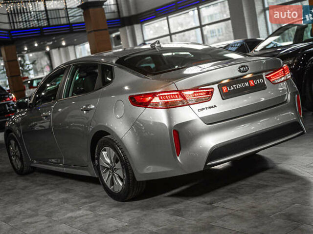 Сірий Кіа Оптіма, об'ємом двигуна 2 л та пробігом 70 тис. км за 16900 $, фото 22 на Automoto.ua