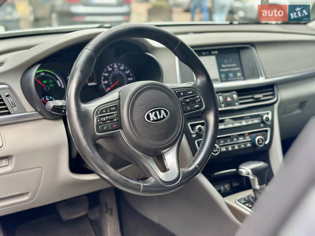 Серый Киа Оптима, объемом двигателя 2 л и пробегом 107 тыс. км за 16500 $, фото 9 на Automoto.ua