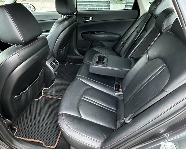 Сірий Кіа Оптіма, об'ємом двигуна 2 л та пробігом 142 тис. км за 10800 $, фото 22 на Automoto.ua