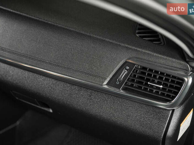 Сірий Кіа Оптіма, об'ємом двигуна 2 л та пробігом 70 тис. км за 16900 $, фото 41 на Automoto.ua