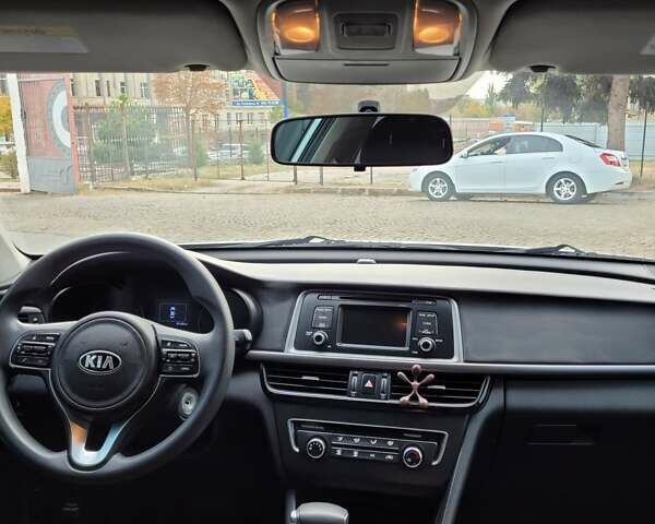Серый Киа Оптима, объемом двигателя 2.36 л и пробегом 157 тыс. км за 10700 $, фото 18 на Automoto.ua