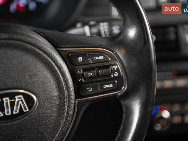 Сірий Кіа Оптіма, об'ємом двигуна 2 л та пробігом 70 тис. км за 16900 $, фото 43 на Automoto.ua