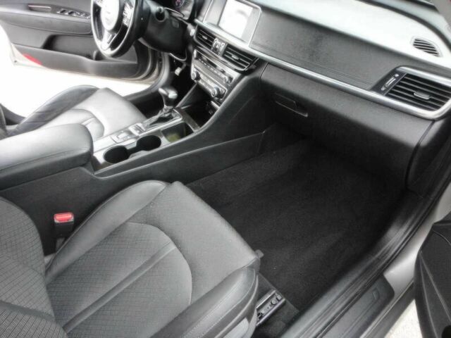 Кіа Оптіма 2017 у Черкасах на Automoto.ua Сірий Кіа Оптіма, об'ємом двигуна 2.4 л та пробігом 66 тис. км за 9500 $, фото 7 на Automoto.ua