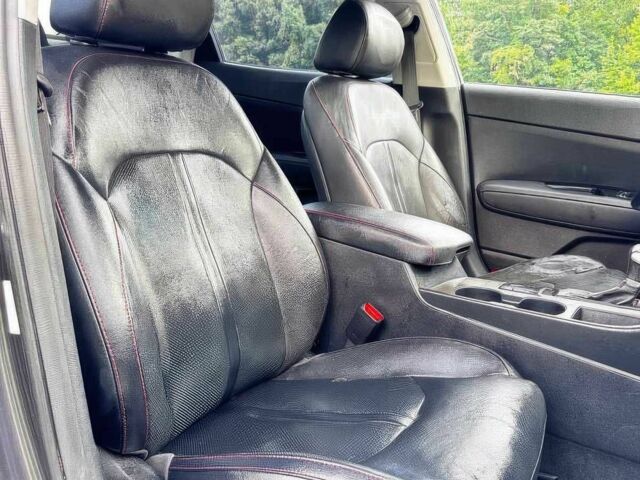 Серый Киа Оптима, объемом двигателя 2 л и пробегом 82 тыс. км за 4500 $, фото 9 на Automoto.ua