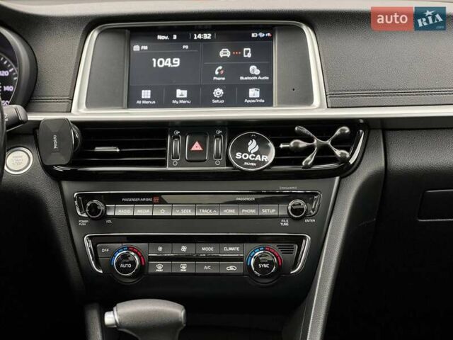 Серый Киа Оптима, объемом двигателя 2.36 л и пробегом 180 тыс. км за 13900 $, фото 24 на Automoto.ua