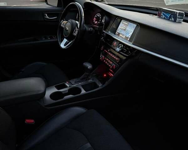 Серый Киа Оптима, объемом двигателя 2.36 л и пробегом 180 тыс. км за 15990 $, фото 17 на Automoto.ua