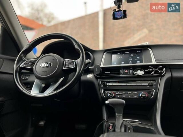 Серый Киа Оптима, объемом двигателя 2.36 л и пробегом 180 тыс. км за 13900 $, фото 30 на Automoto.ua