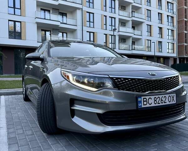 Сірий Кіа Оптіма, об'ємом двигуна 2.36 л та пробігом 134 тис. км за 17100 $, фото 1 на Automoto.ua