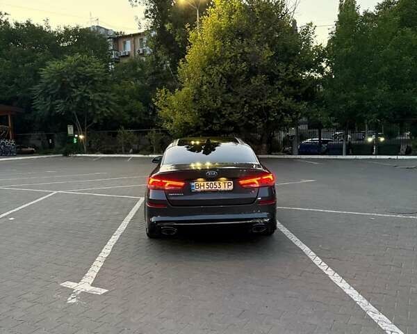 Серый Киа Оптима, объемом двигателя 2.36 л и пробегом 180 тыс. км за 15990 $, фото 8 на Automoto.ua