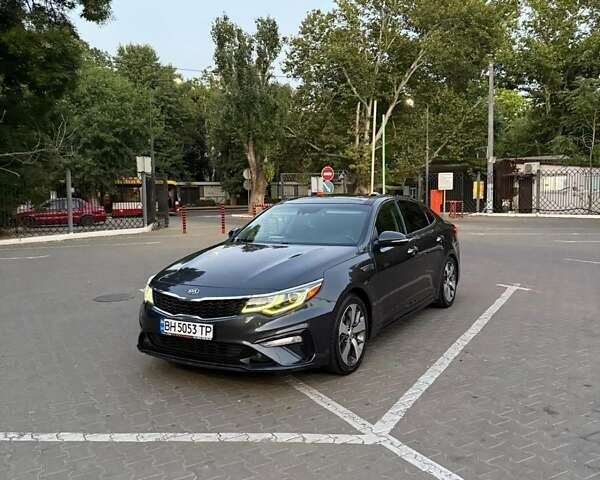 Серый Киа Оптима, объемом двигателя 2.36 л и пробегом 180 тыс. км за 15990 $, фото 7 на Automoto.ua