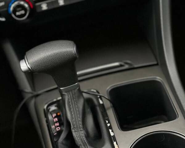 Серый Киа Оптима, объемом двигателя 2.36 л и пробегом 180 тыс. км за 13900 $, фото 25 на Automoto.ua