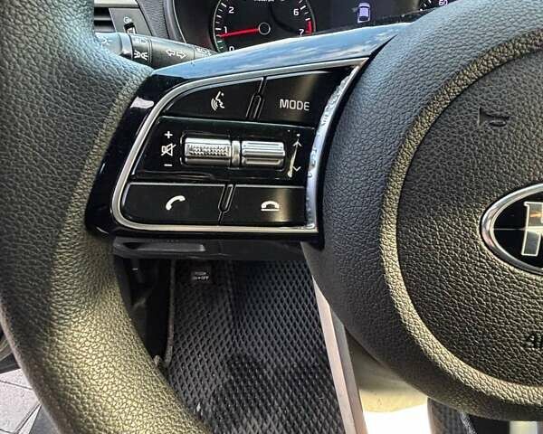 Киа Оптима 2019 в Киеве на Automoto.ua Серый Киа Оптима, объемом двигателя 2.36 л и пробегом 136 тыс. км за 14600 $, фото 17 на Automoto.ua