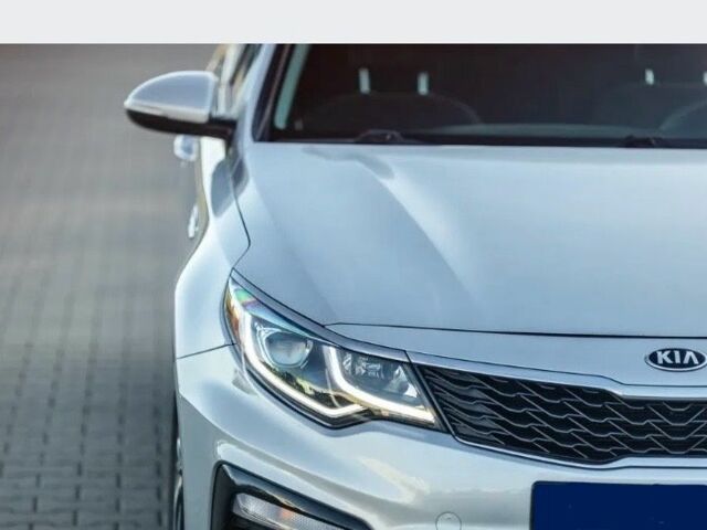 Серый Киа Оптима, объемом двигателя 2 л и пробегом 125 тыс. км за 9800 $, фото 8 на Automoto.ua